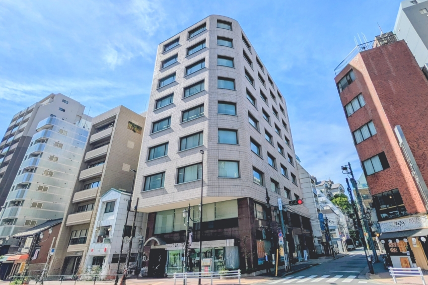 IYASAKA 本社の写真